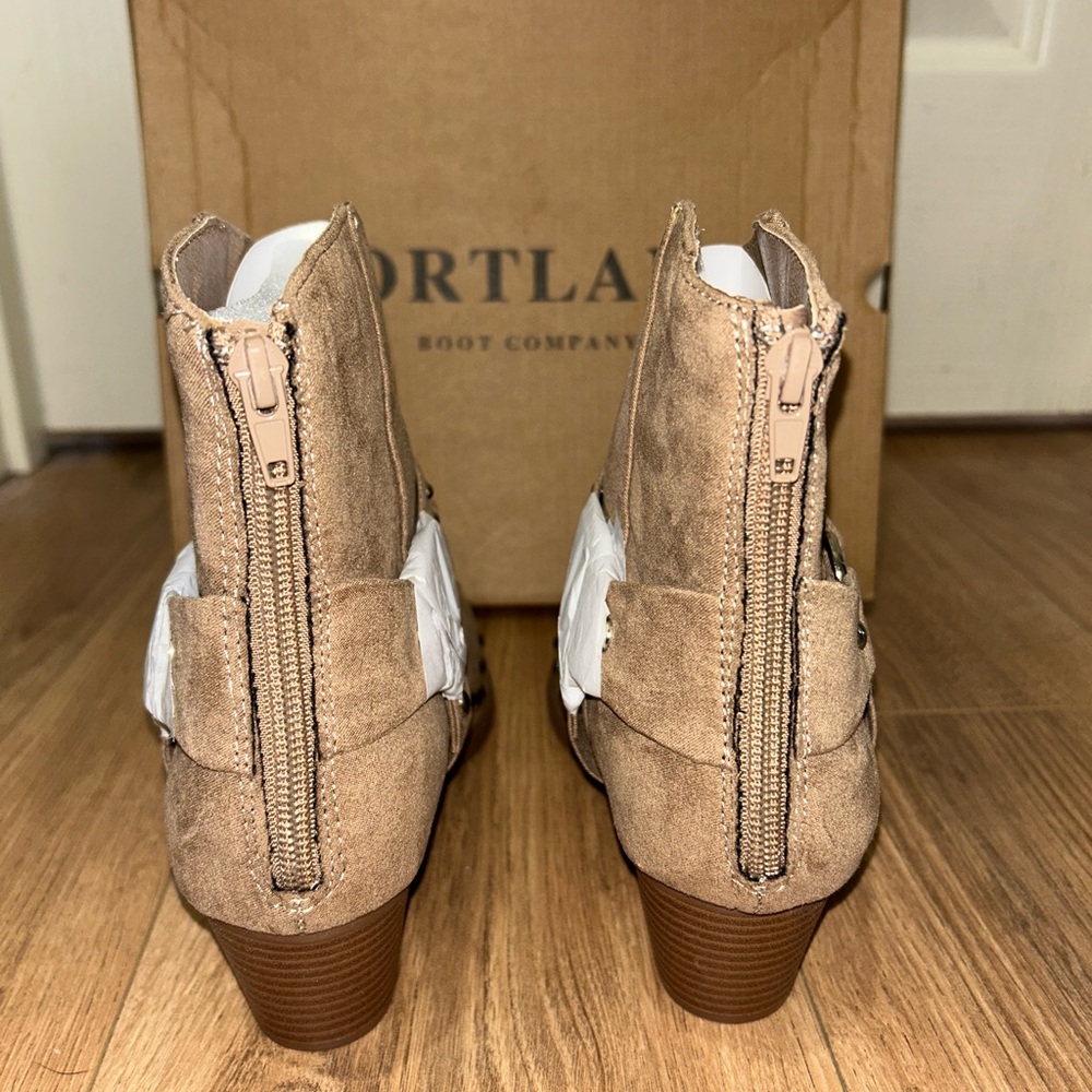 Portland Women's Tan Arizona Ankle Boots Size 7 New In Box - Picture 2 of 4